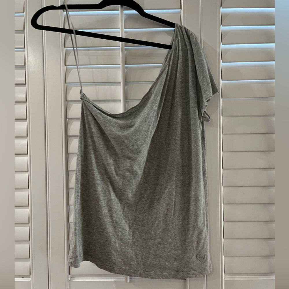 Pink one shoulder gray tee shirt